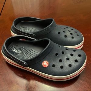 Used like new youth crocs